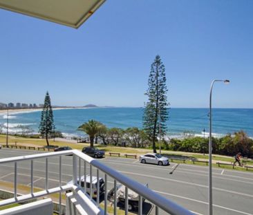 Modern Furnished Unit with Stunning Panoramic Views - Photo 3