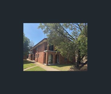 One Bedroom Ground Floor Apartment – Prime Location - Photo 4