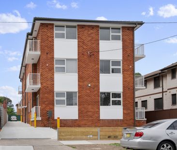 RENOVATED 2 BEDROOM UNITS WITH CAR SPACE - Photo 1