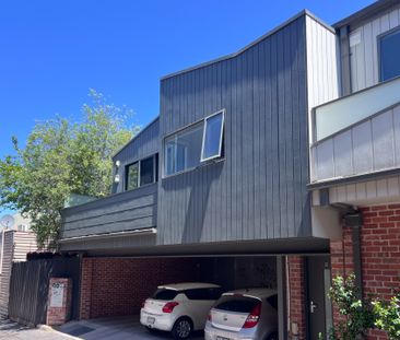 2/227 Albion Street, Brunswick, VIC 3056 - Photo 6