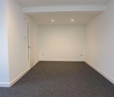 Elm Grove, Brighton, BN2 - Photo 3