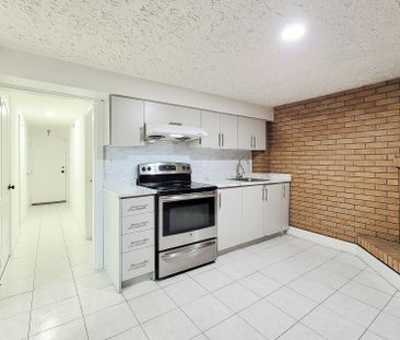 For Lease - 12 Maitland Avenue, Hamilton, Ontario - Photo 5