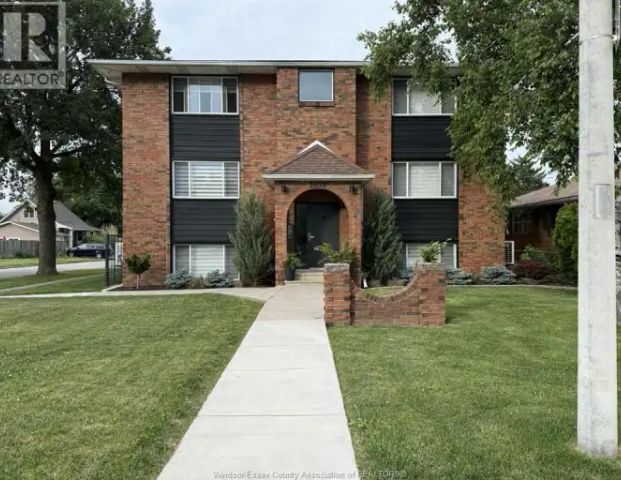 1904 Olive | 1904 Olive, Windsor - Photo 1