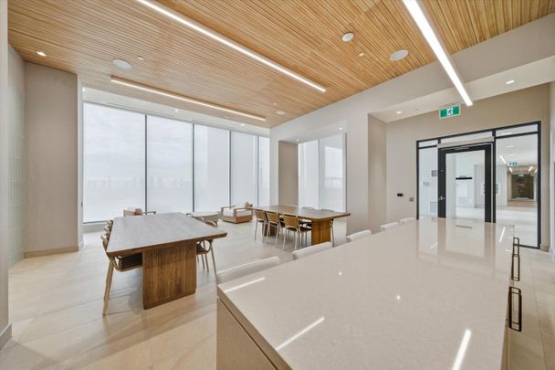 For Lease - 8960 Jane Street Unit# 2015, Vaughan, Ontario - Photo 1