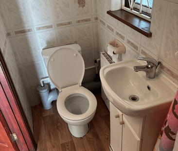 House share to rent - Photo 6