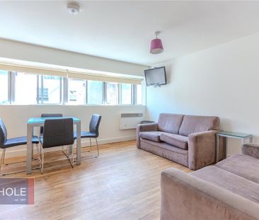 4 bedroom apartment to rent - Photo 2