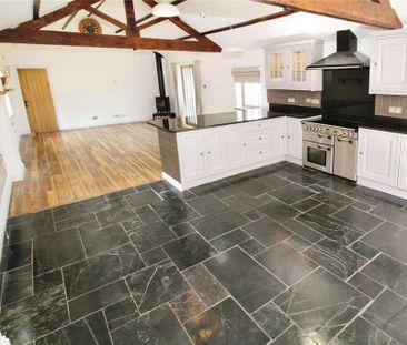 3 bedroom bungalow to rent - Photo 6