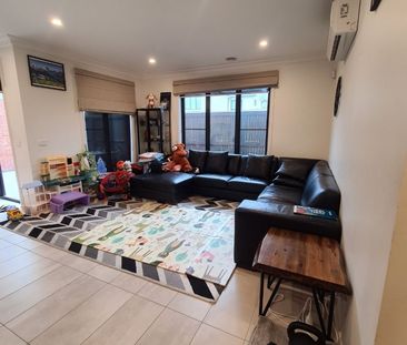 21 Juncus Street, Narre Warren - Photo 2