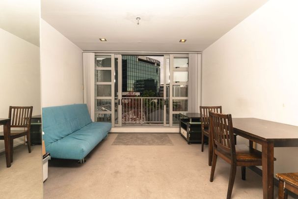 Two Bedroom City Apartment Including Cold Water - Photo 1