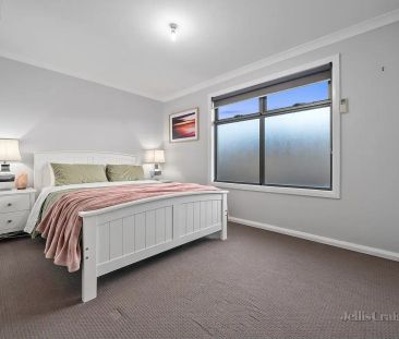 “Well-Presented Two-Bedroom Townhouse with Street Frontage” - Photo 4