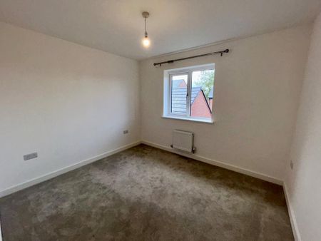 3 bedroom detached house to rent - Photo 3