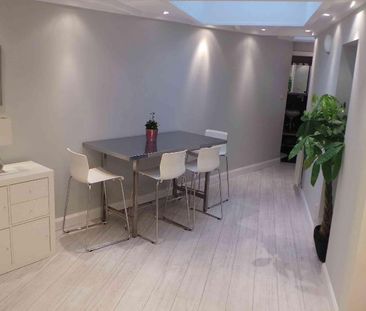 Großes voll möbliertes Studio, Schuman (EU-District) - Photo 5