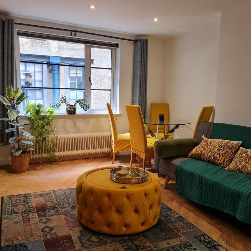 1 Bed Flat, Long Lane, SE1 - Photo 1