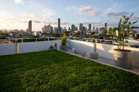 Amira Residences - Fully Furnished, 3 Months Free Internet! - Photo 5