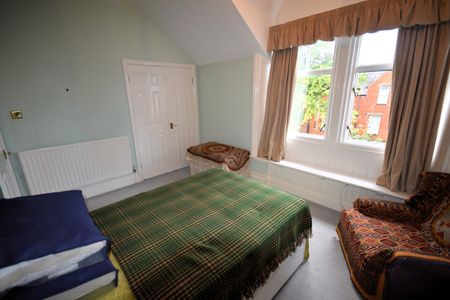 St. Gabriels Court, CA1 - Photo 4