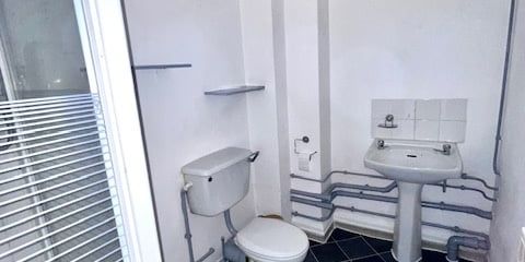 1 Bed Flat, Lewis Grove, SE13 - Photo 3