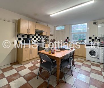 5 Bedroom Mid Terraced House for rent in Victoria Road - Photo 2