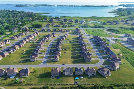 For Lease - 39 Summer Breeze Drive, Quinte West, Ontario - Photo 5