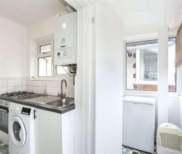 Moremead Road, London, SE6 - Photo 5