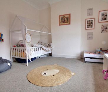 3 bedroom detached house to rent - Photo 5