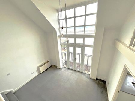 3 bedroom flat to rent - Photo 3