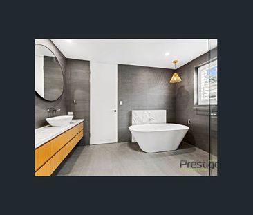 Art Deco Opulence at its Finest! - Photo 2