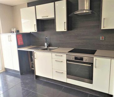 Melville Close - Photo 1