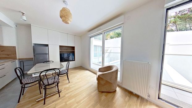 Location Appartement 1 pièce 33m² - Photo 1