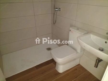 Piso en alquiler en Calle Mayor Antigua, cerca de Calle del Cardenal Almaraz - Photo 4