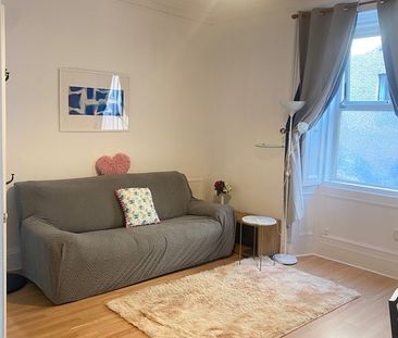2 Bed Flat, Upper Grove Place, EH3 - Photo 3