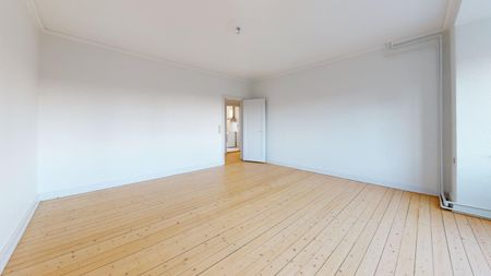 Lys lejlighed med to værelser centralt i Aalborg - Foto 3