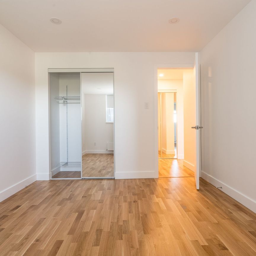 230 Oak Street - Photo 1