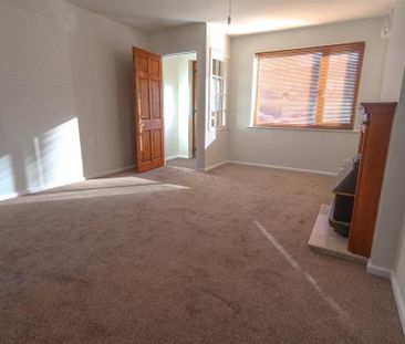 1 bedroom semi-detached house to rent - Photo 1