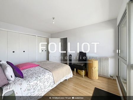 A LOUER : Appartement lumineux de 4 pi�ces � Granville 76.71m� - Photo 3