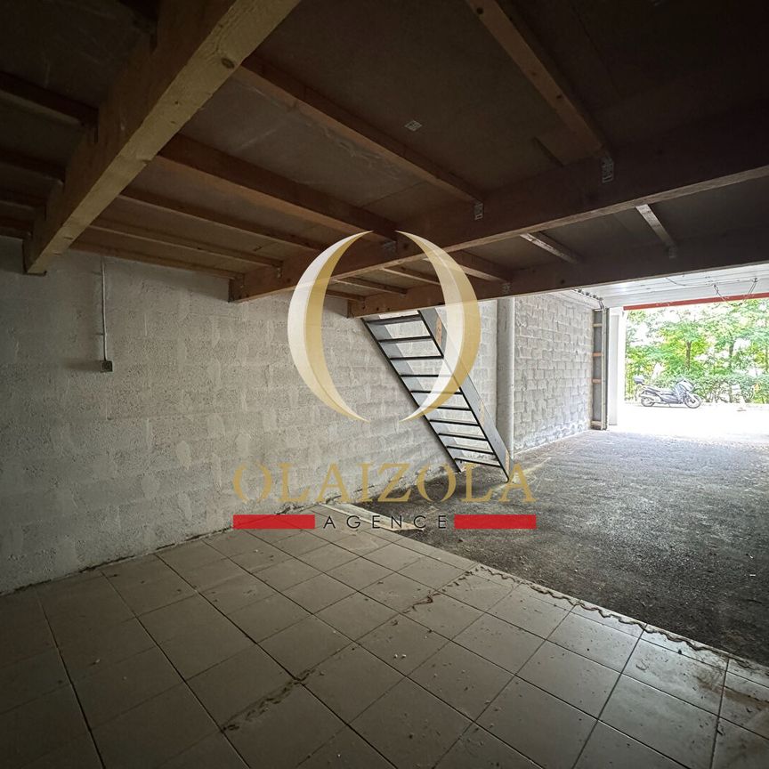 Location Maison 1 pièce 42m² - Photo 1