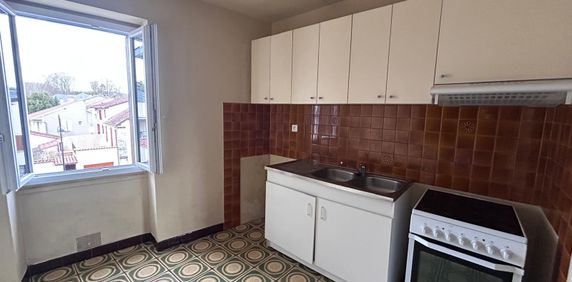 Location Appartement 1 pièce 30m² SOUILLAC 46200 - Photo 2