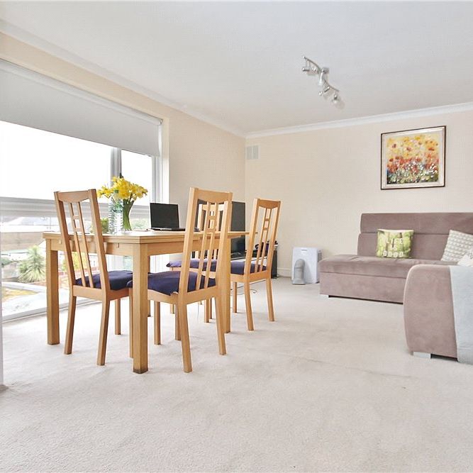Peregrine Road, Sunbury-on-Thames, Surrey, TW16 6JH - Photo 1