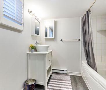 For Lease - 207 Bayview Heights Drive Unit# Lower, Toronto, Ontario - Photo 2