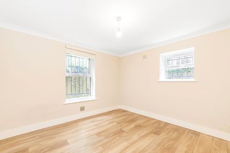 Thicket Road, London, SE20 - Photo 4