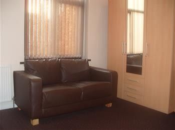 2 Bed - Temple Street, Emm Lane, Bd9 - Photo 1