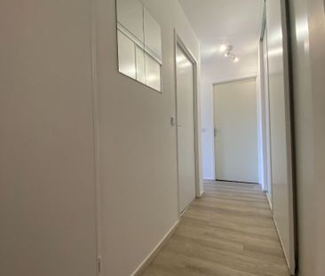 Location Appartement 3 pièces 66m² - Photo 6