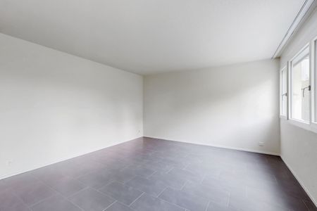 Your retreat with your own seat, stylish living, quiet living! - Photo 4