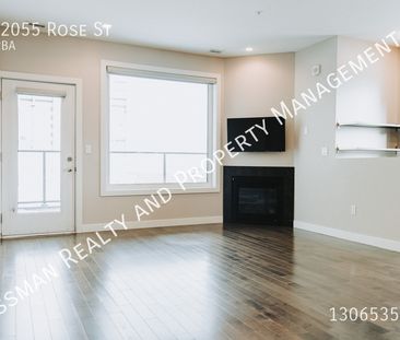 2 Bedroom 2 Bath Downtown Upscale Apartment, with parking - Photo 4