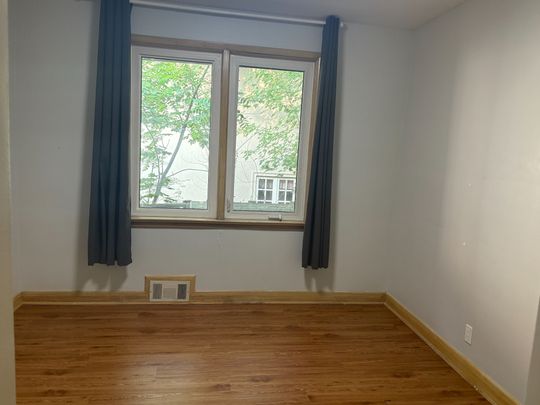 For Lease - 67 Munro Boulevard, Toronto, Ontario - Photo 1