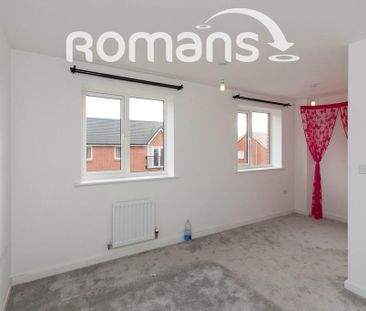 4 bedroom semi-detached house to rent - Photo 4
