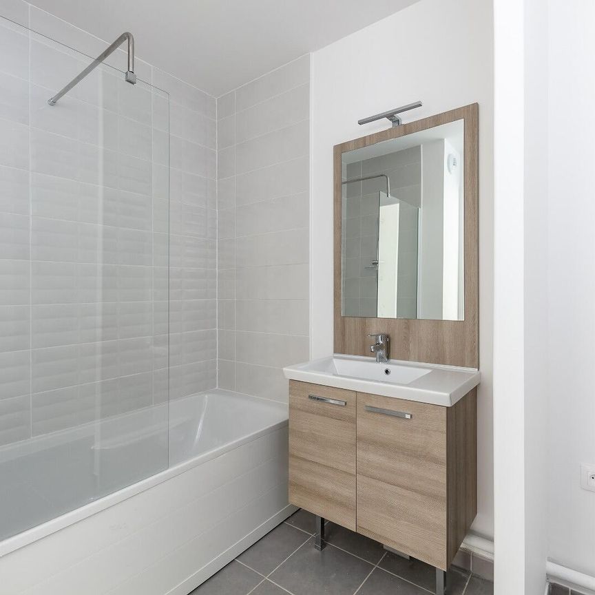 location Appartement T4 DE 79.46m² À BLAGNAC - Photo 1