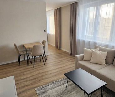 NA PRENÁJOM ŠTÝLOVÝ A MODERNÝ 2 IZBOVÝ BYT PO KOMPLETNEJ REKONŠTRUKCII – Fotografia 1