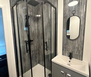 6 Bed Semi-Detached House, Derby Grove, NG7 - Photo 6