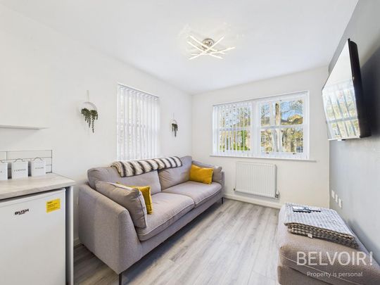 1 bedroom flat to rent - Photo 1