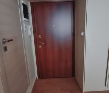 Ενοικίαση κατοικίας, 30 τ.μ., Αθήνα, 530 € - Photo 2